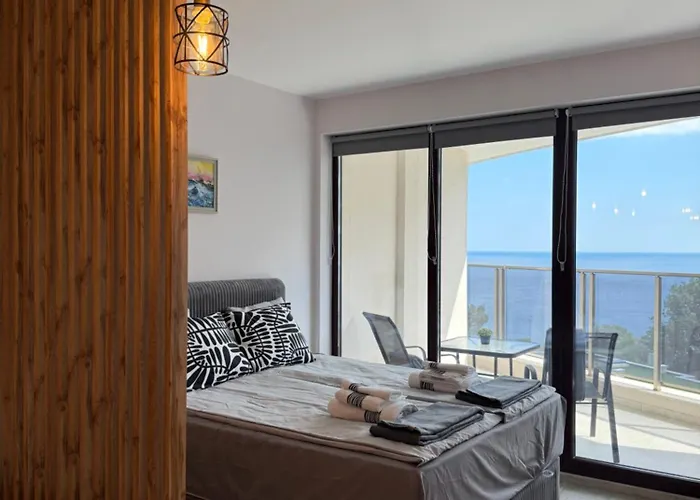 Paradise * 瓦爾納